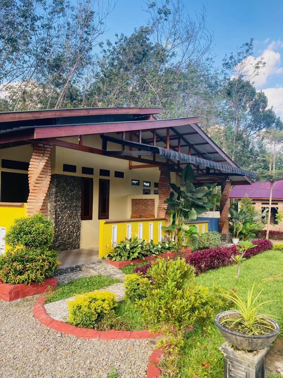 R5 Keramba Inn Bukit Lawang Bagian luar foto